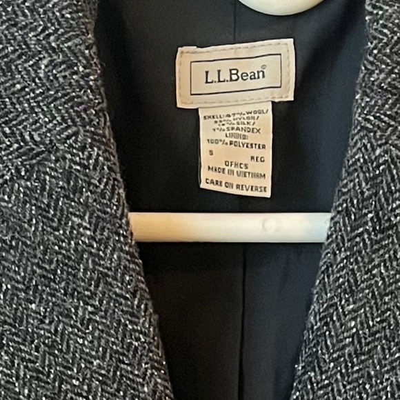 LL Bean Charcoal Gray Tweed Woolen Blazer - Picture 3 of 3